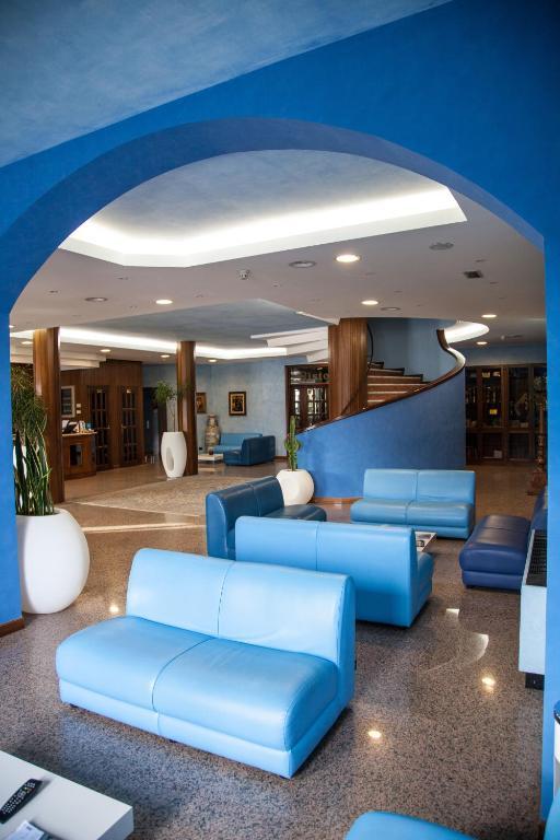 Hotel Rio วาสโต ภายนอก รูปภาพ