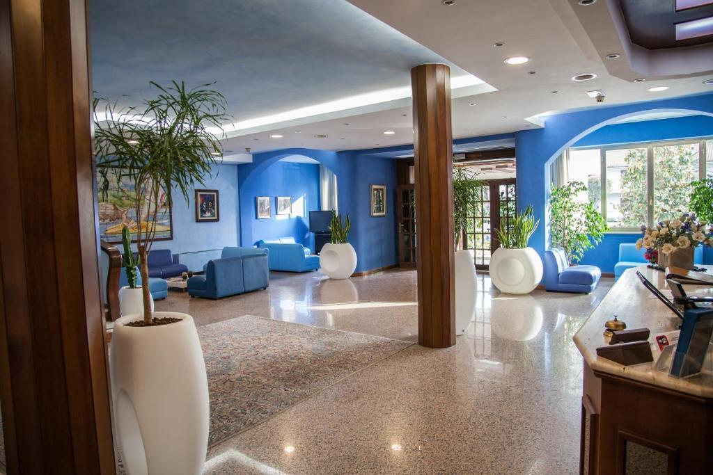 Hotel Rio วาสโต ภายนอก รูปภาพ